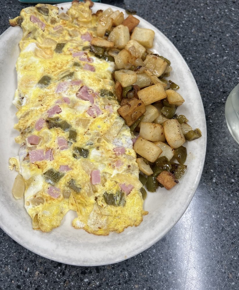 Jillaney's Luncheonette in Keansburg, NJ (2)