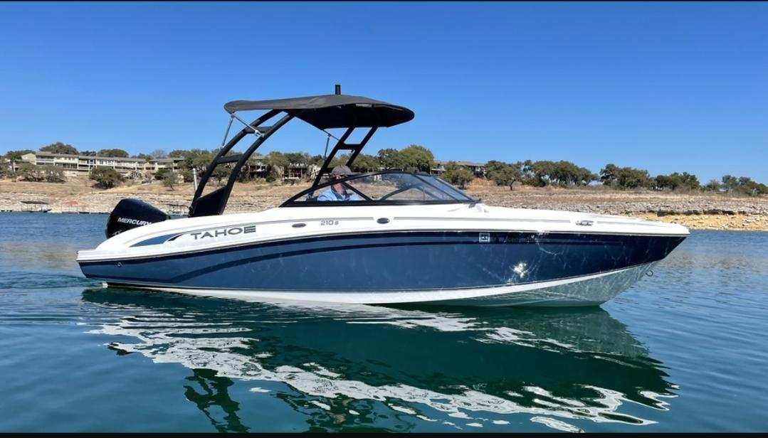 Liquid Thrillz Boat Rentals in Point Venture, TX (4)