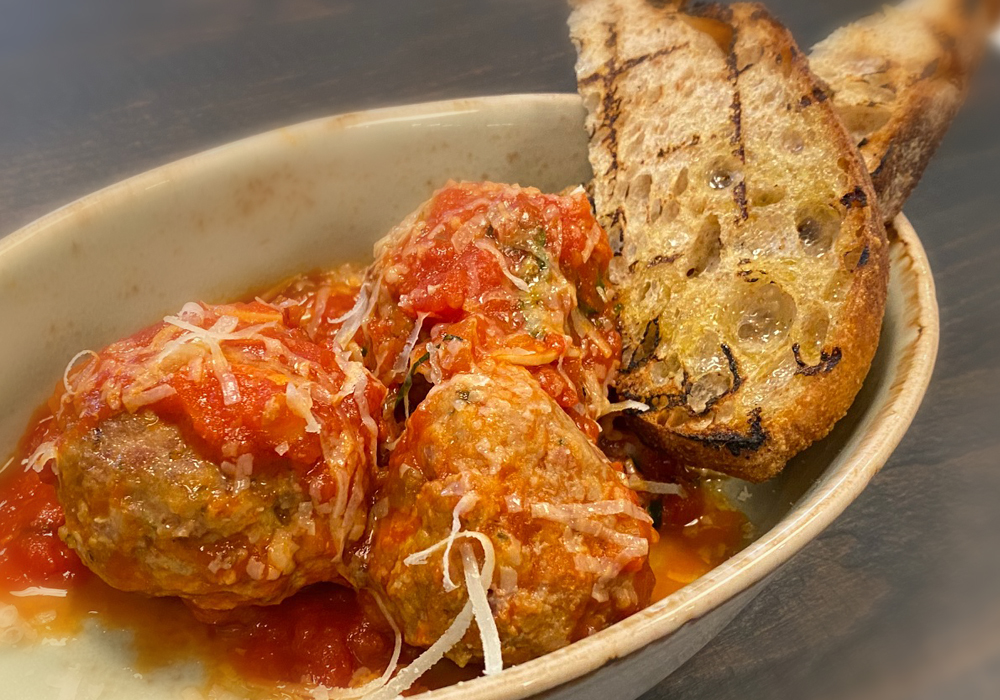 Social Bird Kitchen and Bar in Lafayette, CA (4)