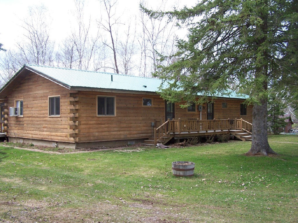 Musky Tale Resort in Hayward, WI (2)