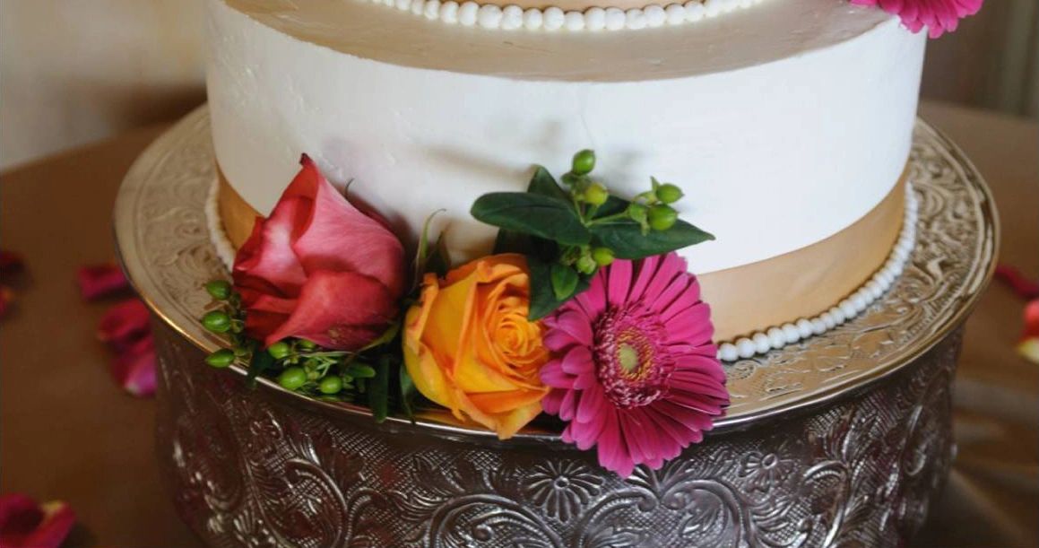 The Good Cake Company in Inglewood, CA