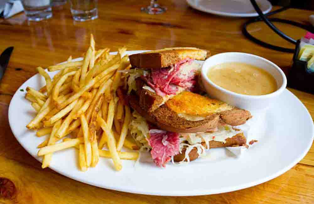 Chalfont Family Restaurant in Chalfont, PA (4)