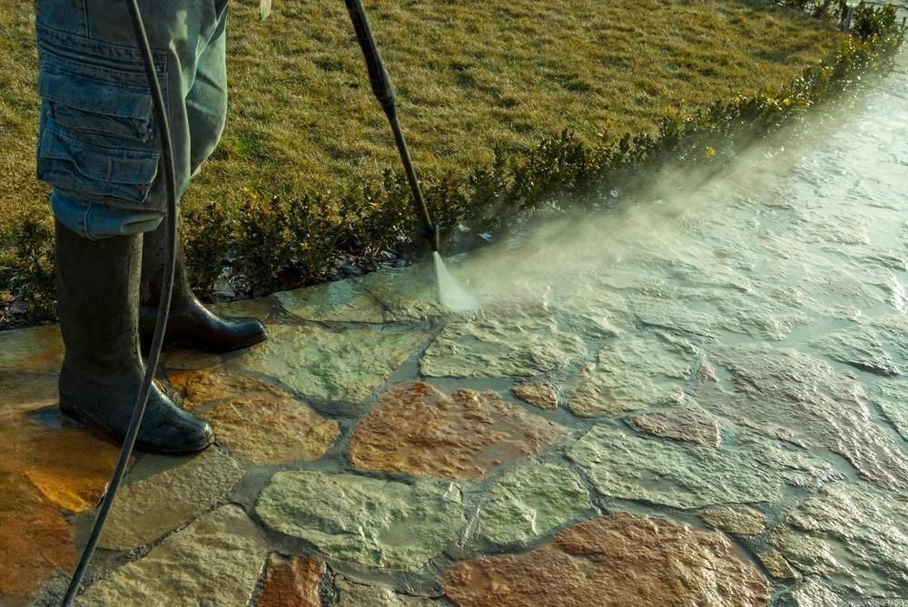 Premium Pressure Washing and Roof Cleaning in Salinas, CA (3)