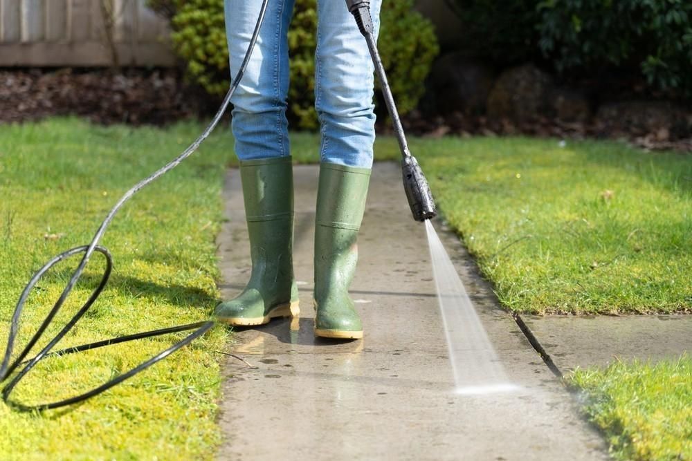 Premium Pressure Washing and Roof Cleaning in Salinas, CA (5)