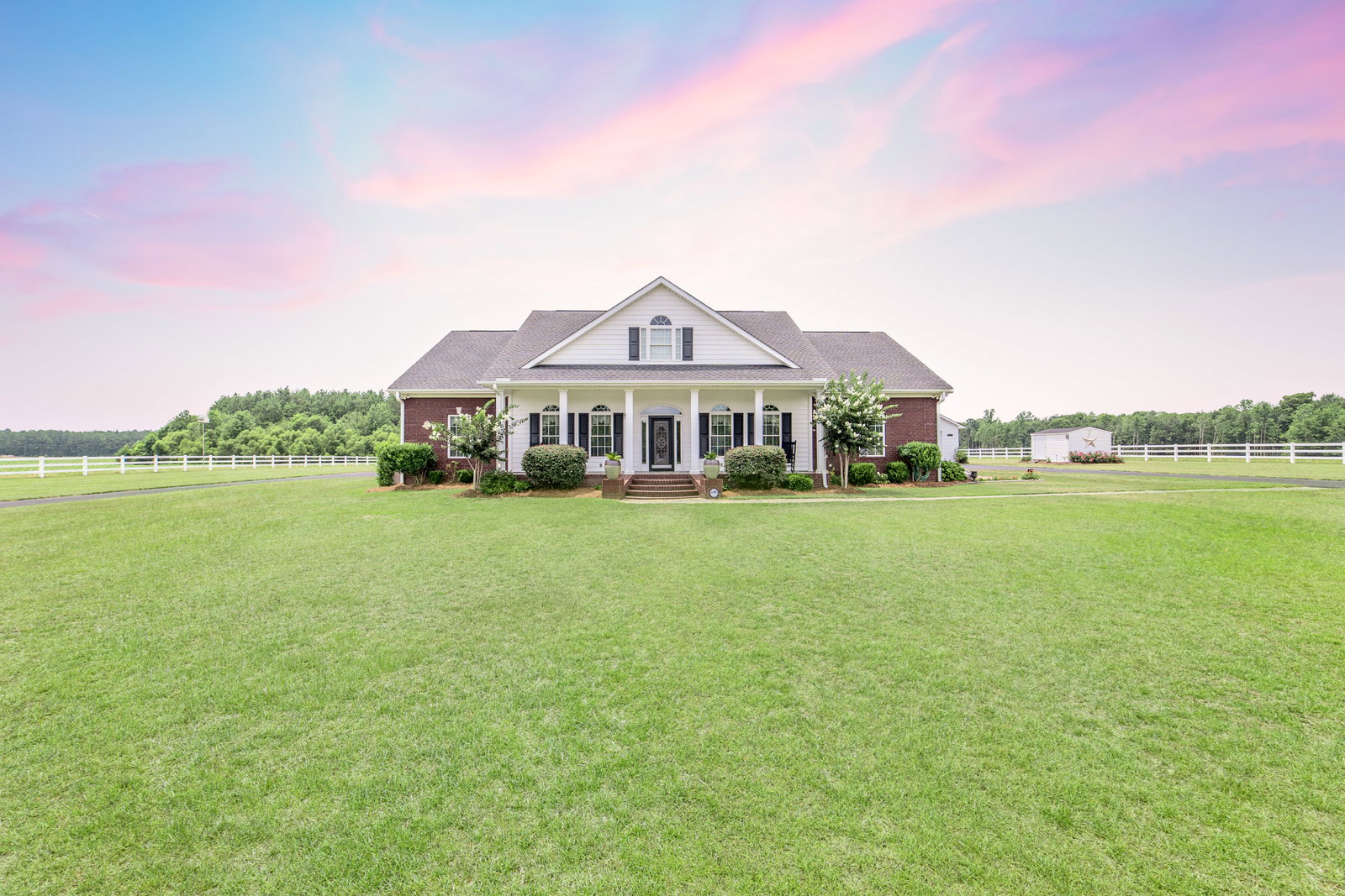 Core 1st Realty Group, The Beth And Sammie Jo Team in Aynor, SC (3)