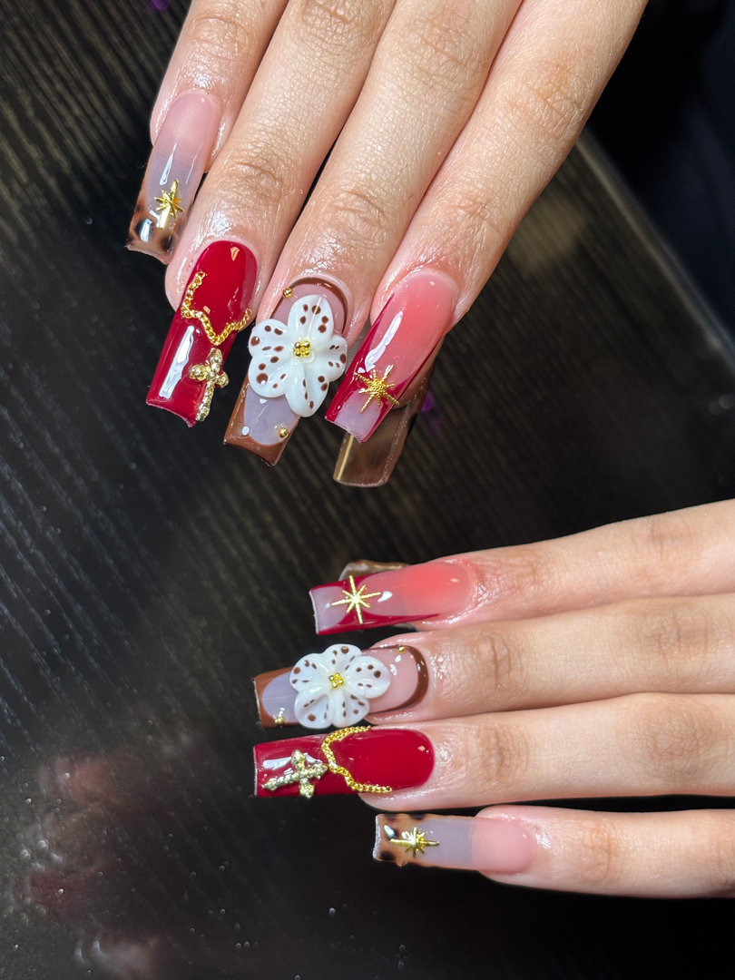 Jenn Nails Studio (Inside Indigo Color Bar & Salon) in Carlisle, PA