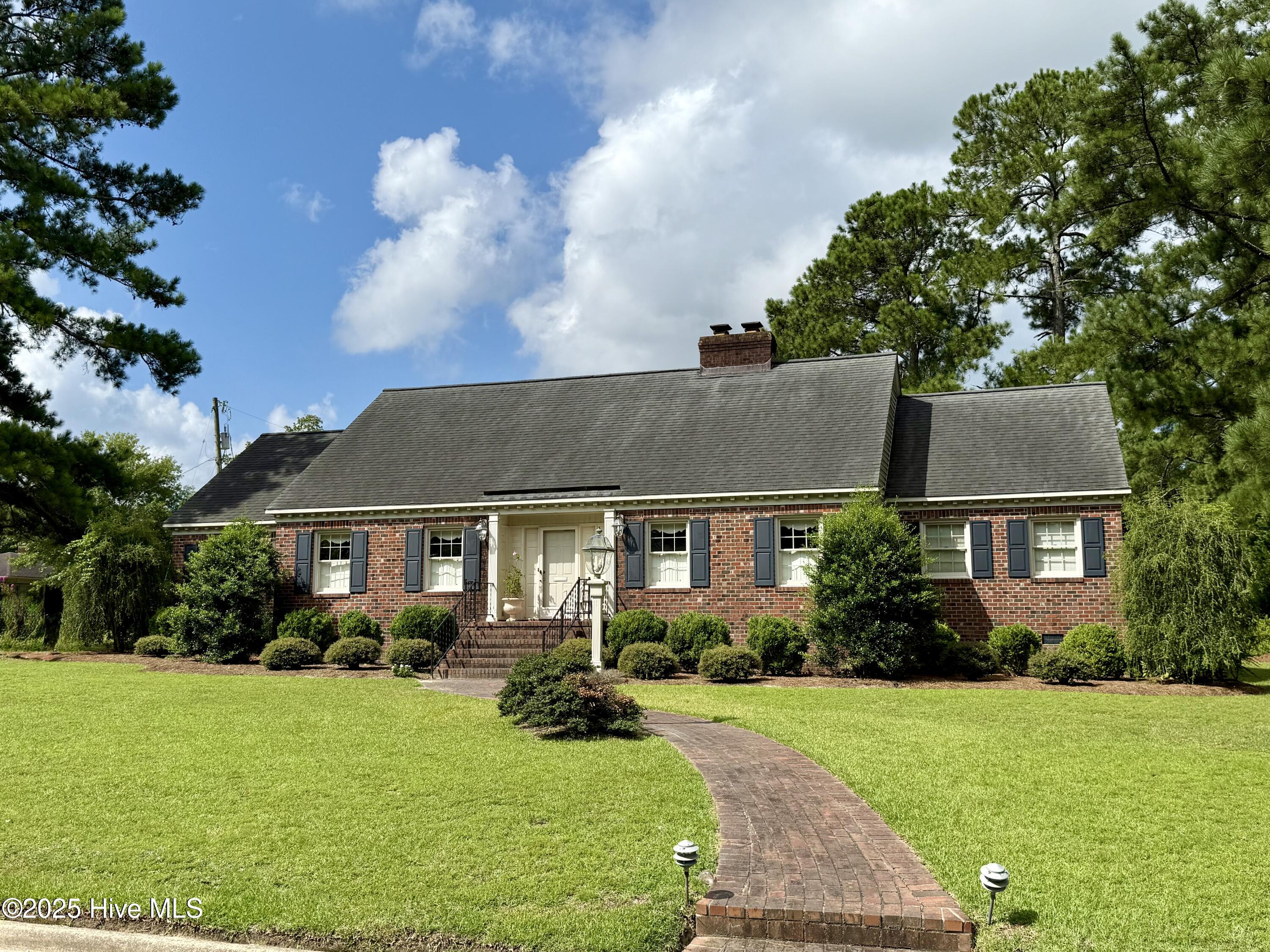 Sweetwater Real Estate Inc in Williamston, NC (4)