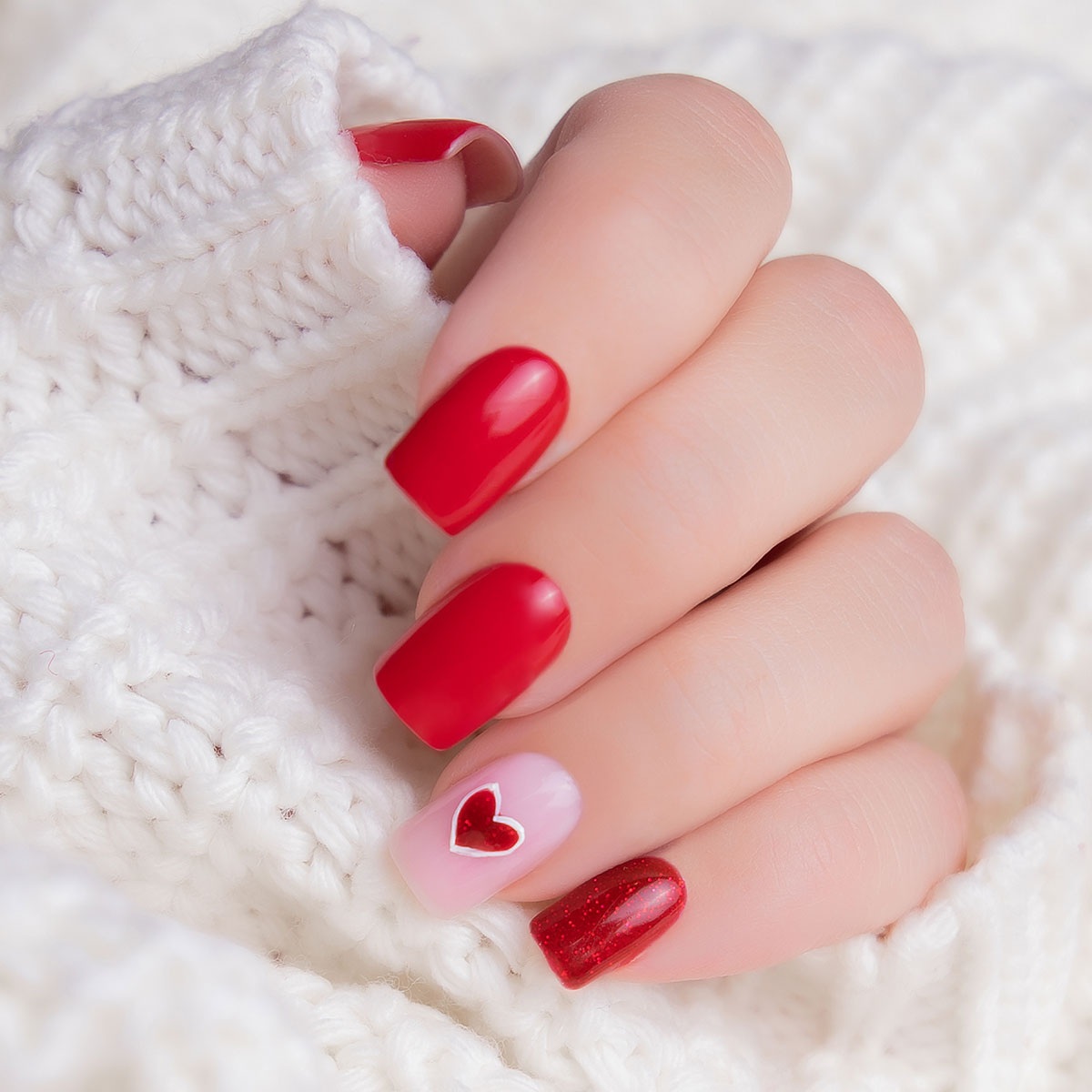 Luv Nail Bar in Derwood, MD
