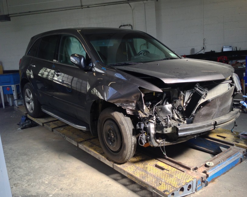 Bronxville Auto Collision in Bronxville, NY (2)