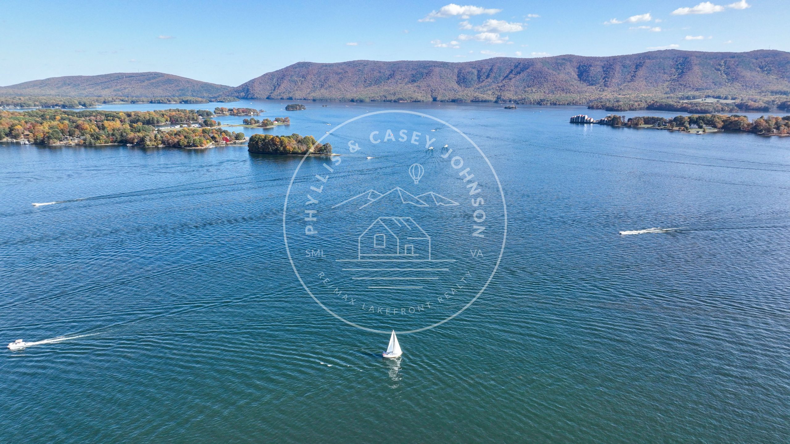 Phyllis & Casey Johnson Re/Max Real Estate Smith Mountain Lake in Moneta, VA