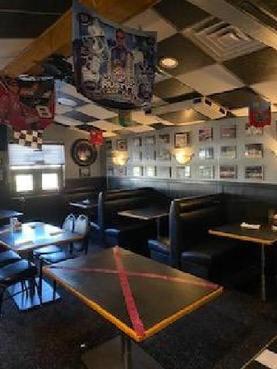 Buck's Pit Stop in Hodgkins, IL (6)