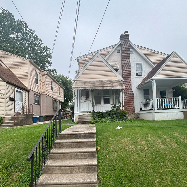Black Lab Home Buyers in Beech Creek, PA (3)