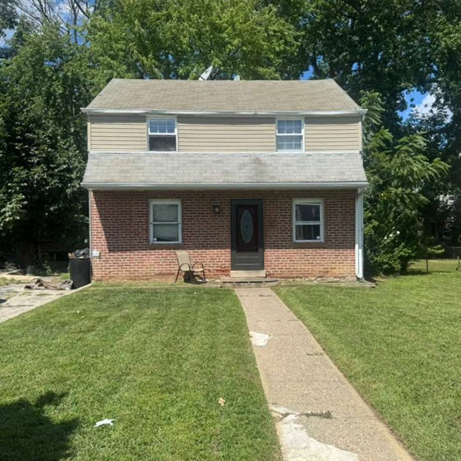 Black Lab Home Buyers in Beech Creek, PA (4)