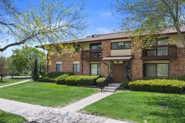 Bluebell Realty in Pewaukee, WI (3)