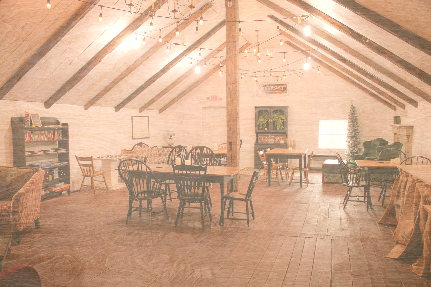 Common Grounds Coffeehouse in Grabill, IN