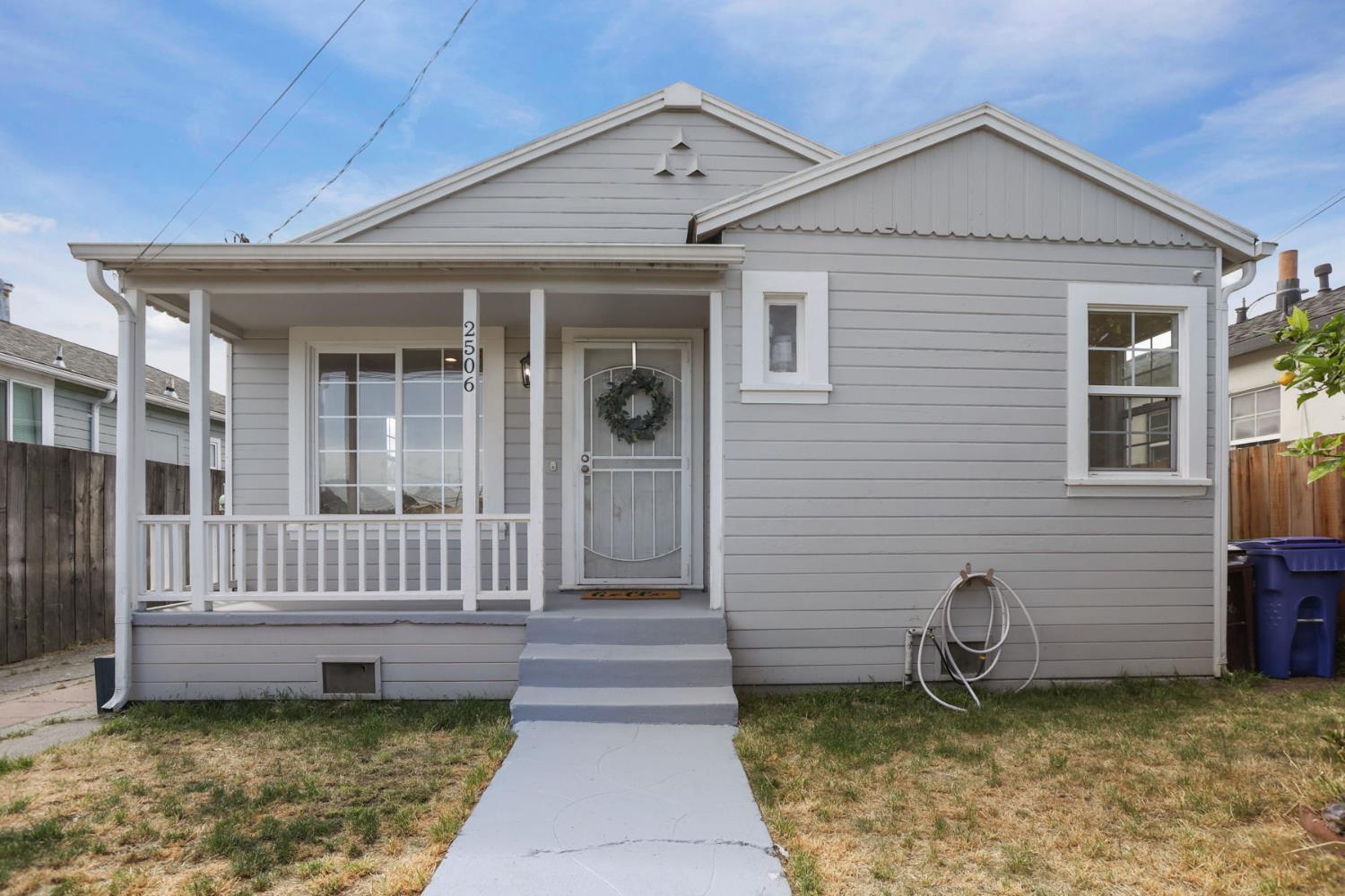 Stockton Realtor® Camisha Townsend in Lodi, CA (3)