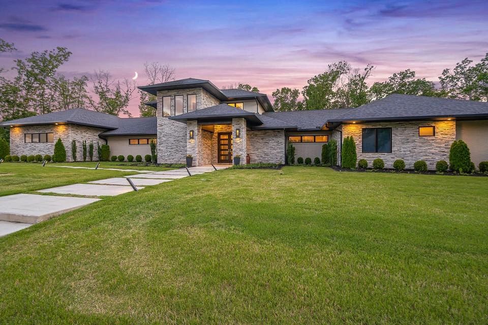 R Campbell Realty LLC in Roanoke, TX