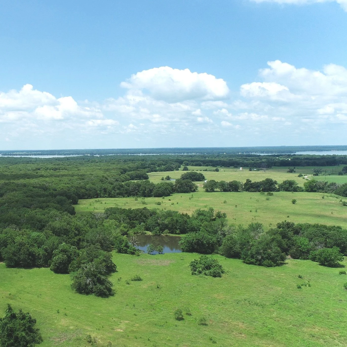 Red Barn Realty in Jewett, TX (3)
