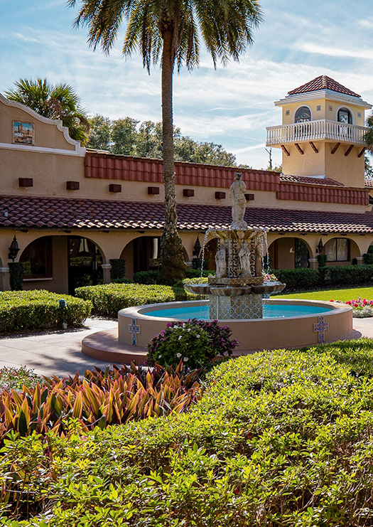 Grove House Restaurant in Howey-In-The-Hills, FL (3)