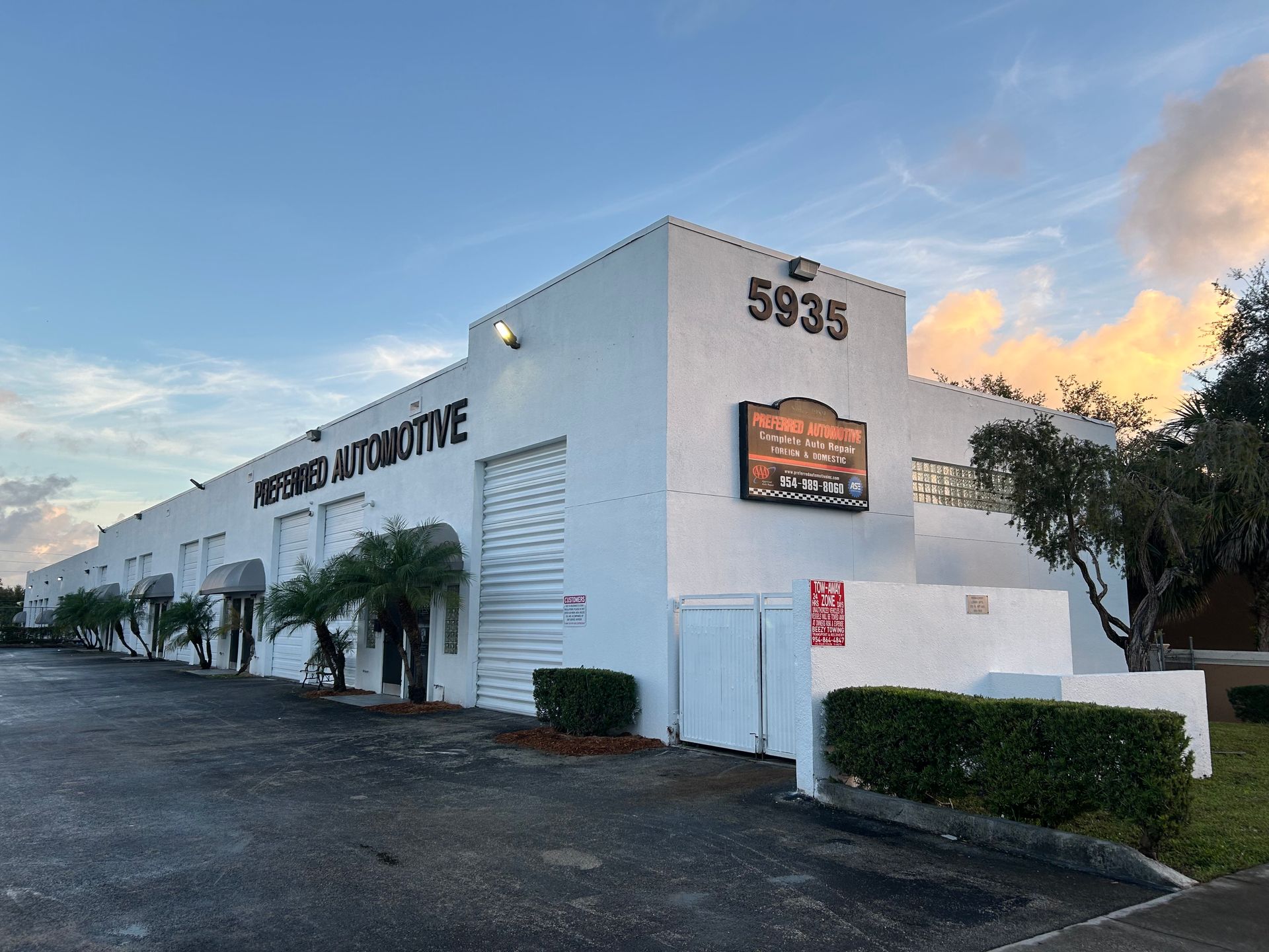 Preferred Automotive in Hollywood, FL (3)