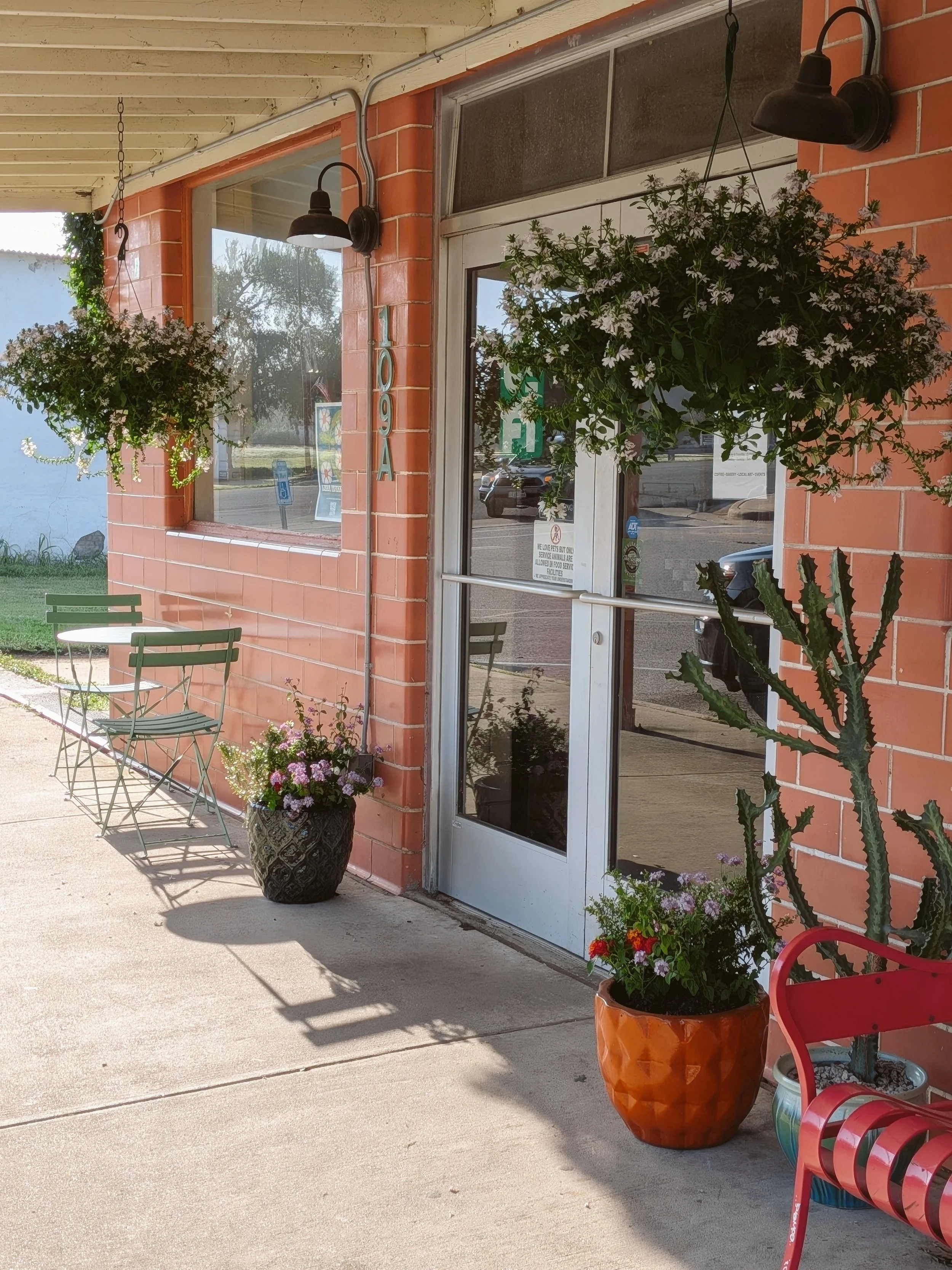 Lo-Fi Coffee House & Studio in Elgin, TX