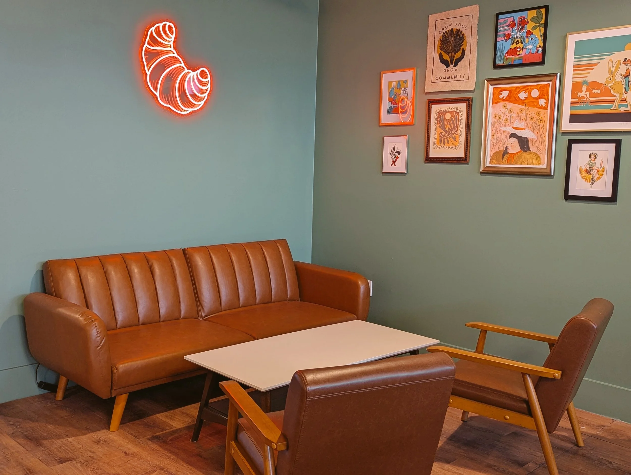 Lo-Fi Coffee House & Studio in Elgin, TX (6)