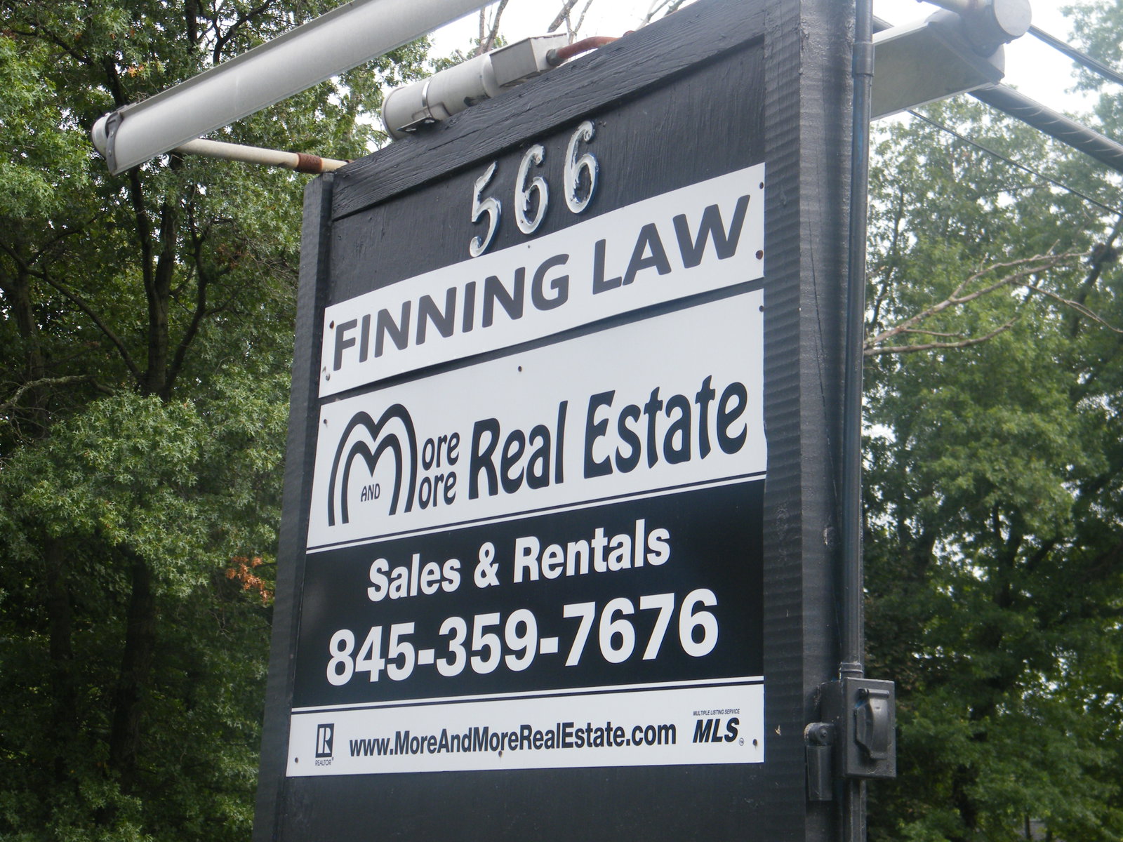 More & More Real Estate in Blauvelt, NY