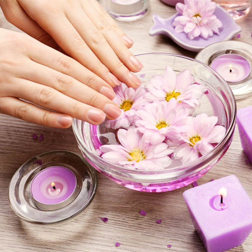 Phoenix Nail Bar in Gainesville, FL