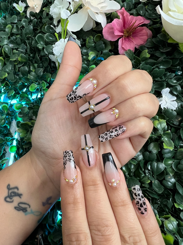 D.Diamond Nails in Hallandale Beach, FL (3)