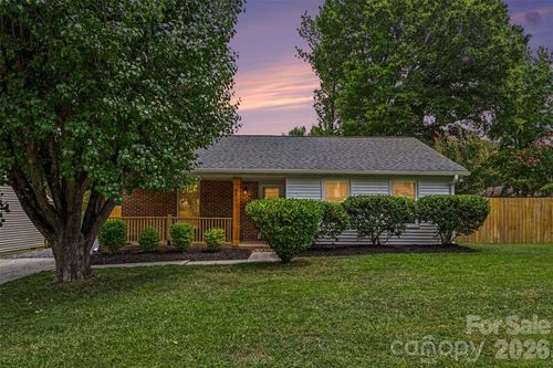 Rebecah - Fresh Tone Realty, EXP in Candor, NC (6)