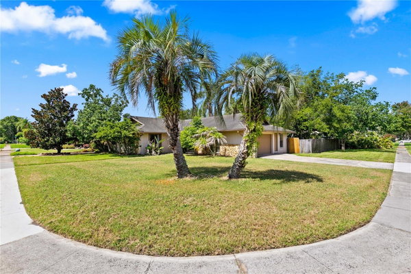 Cheryl Zackery, Broker Associate - Experience Orlando Homes Group - KW Classic Realty in Orlando, FL (2)