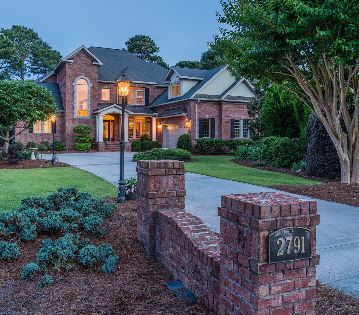 DiscoverNChomes in Southport, NC