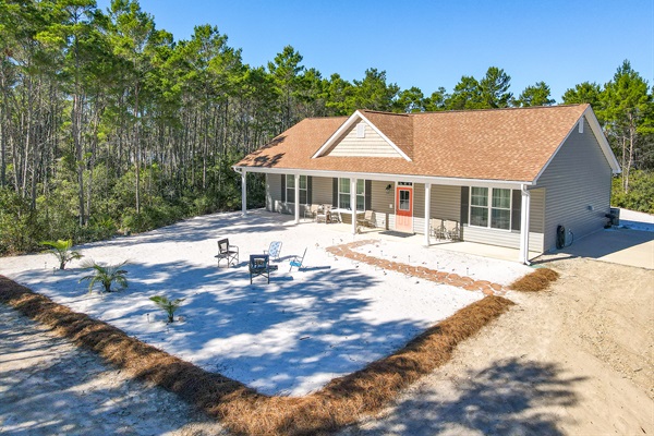 Sandy Beach Properties in Carrabelle, FL (6)