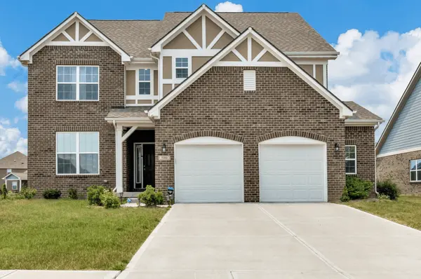 Charlene Brown Realtor in Beech Grove, IN (3)