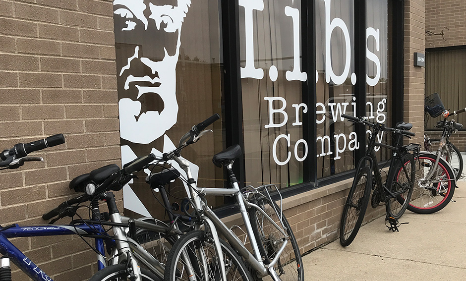 Fibs Brewing in Des Plaines, IL (3)