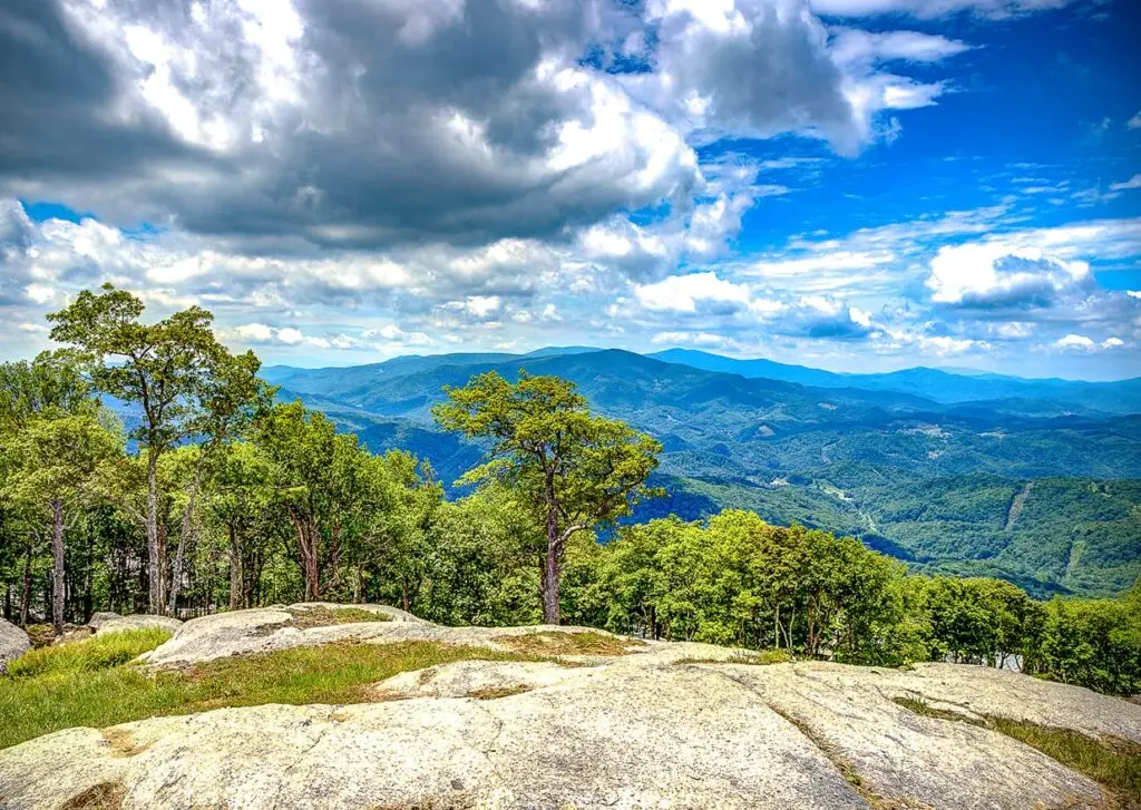 Eagles Nest Realty in Banner Elk, NC (3)