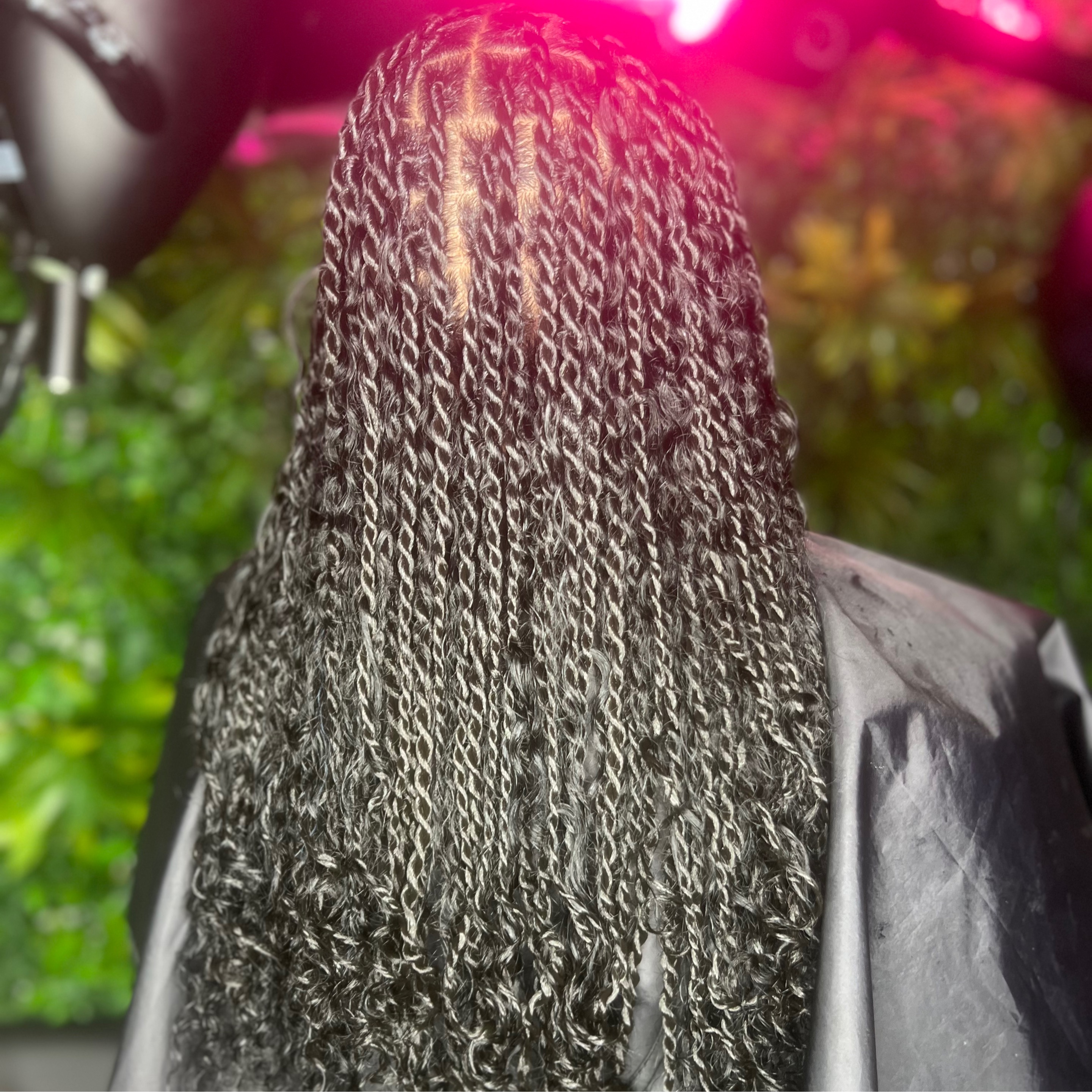 Crowned Kinky Salon Suite in Cutler Bay, FL