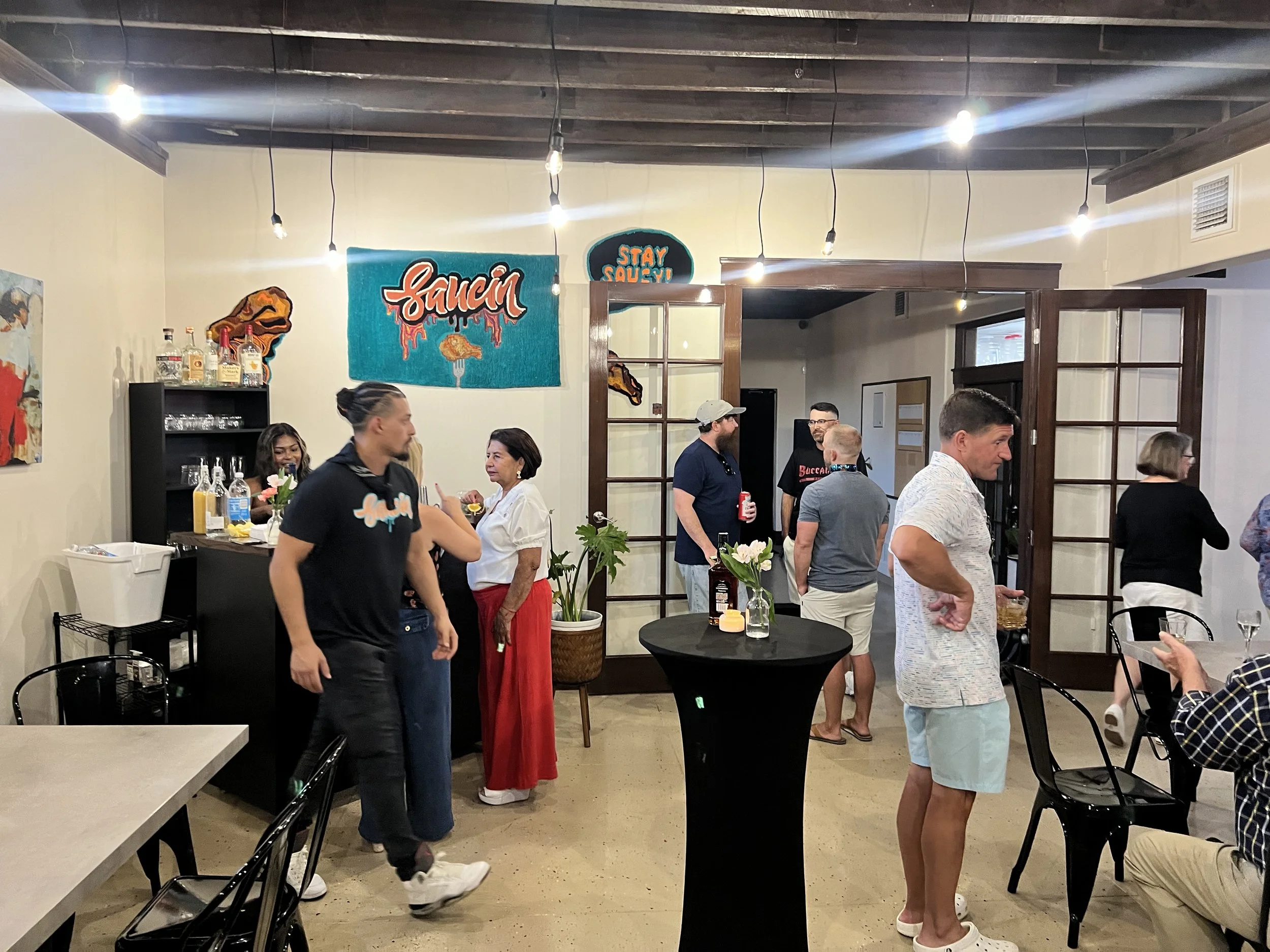 Saucin Wings in Tampa, FL (2)