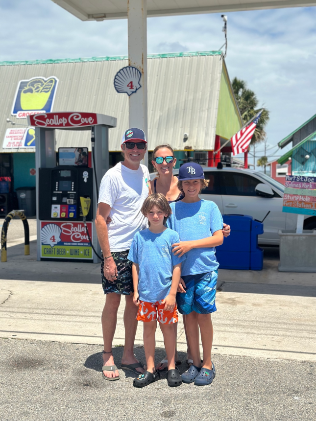 Scallop Cove General Store, Deli, Ice Cream and Souvenirs in Port St Joe, FL