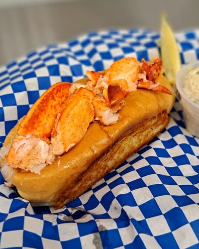 Maine Street Lobster Roll in North Myrtle Beach, SC (3)