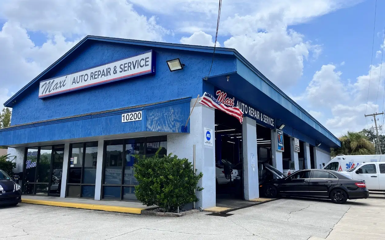 Maxi's Mechanics Auto Repair & Service - Hodges in Jacksonville, FL (5)