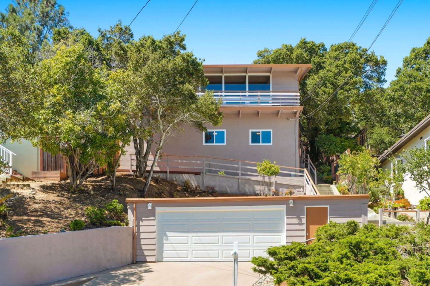 Stephanie Nash | Compass in Woodside, CA