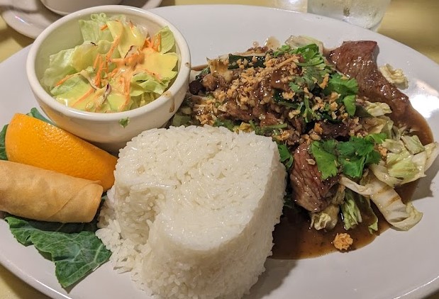 Jit's Thai Bistro in Spencer, IN (4)