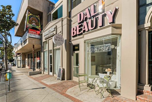 Dalí Beauty bar in West Hollywood, CA (4)