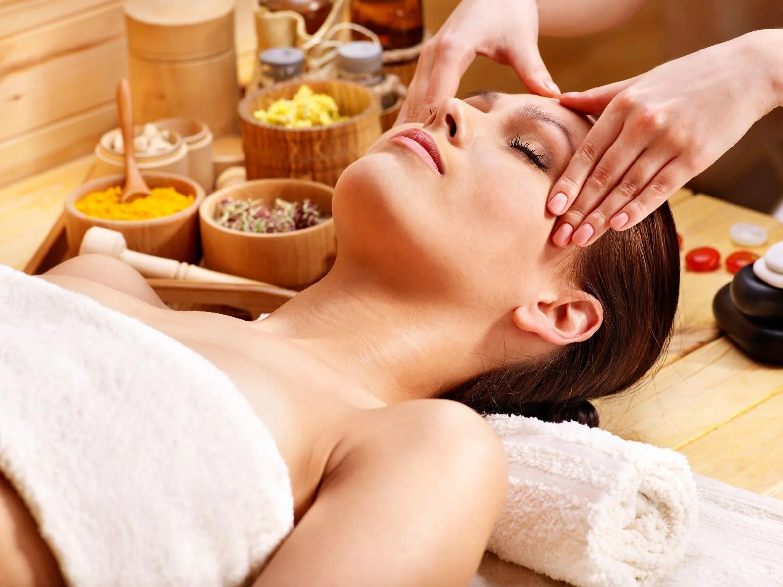 Monroe's Salon and Spa in Pickerington, OH (3)
