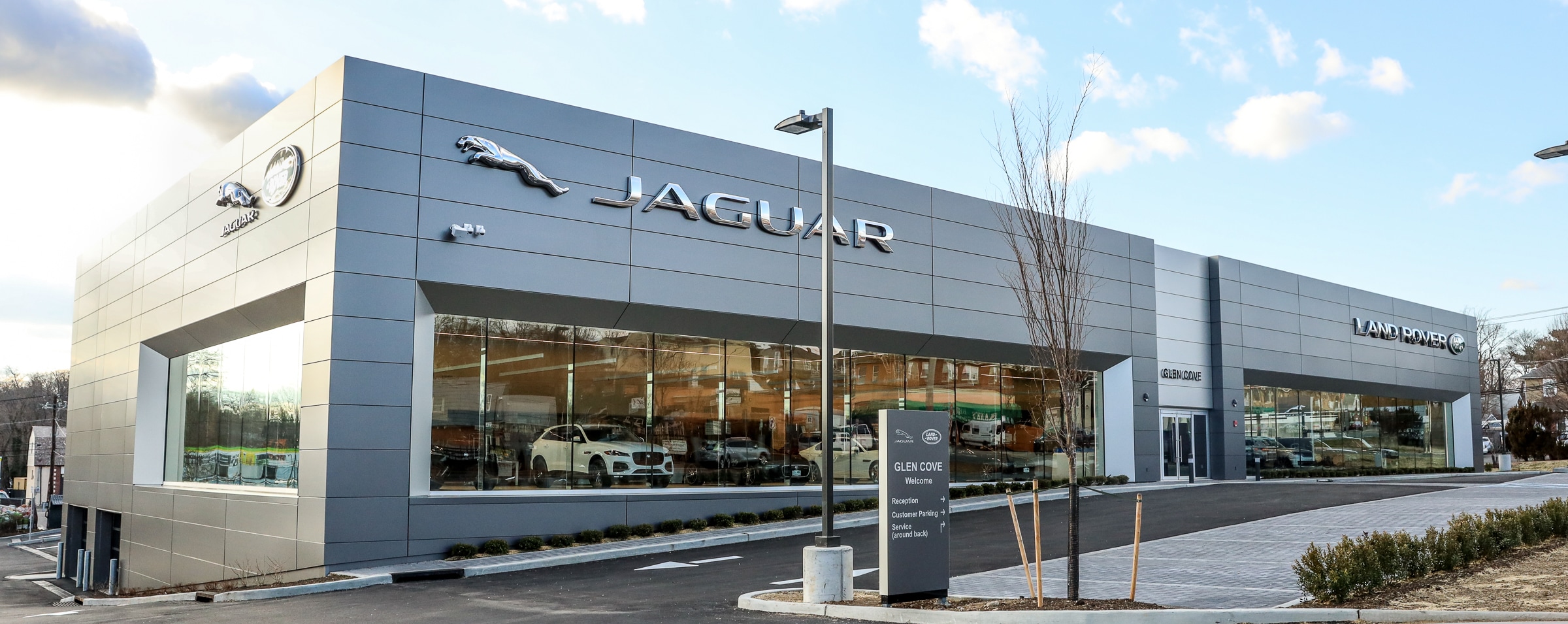 Land Rover Glen Cove in Glen Cove, NY
