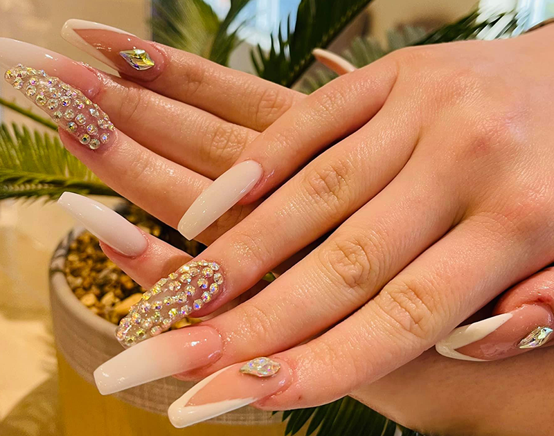 Royal Nail Lounge in Dacula, GA (3)