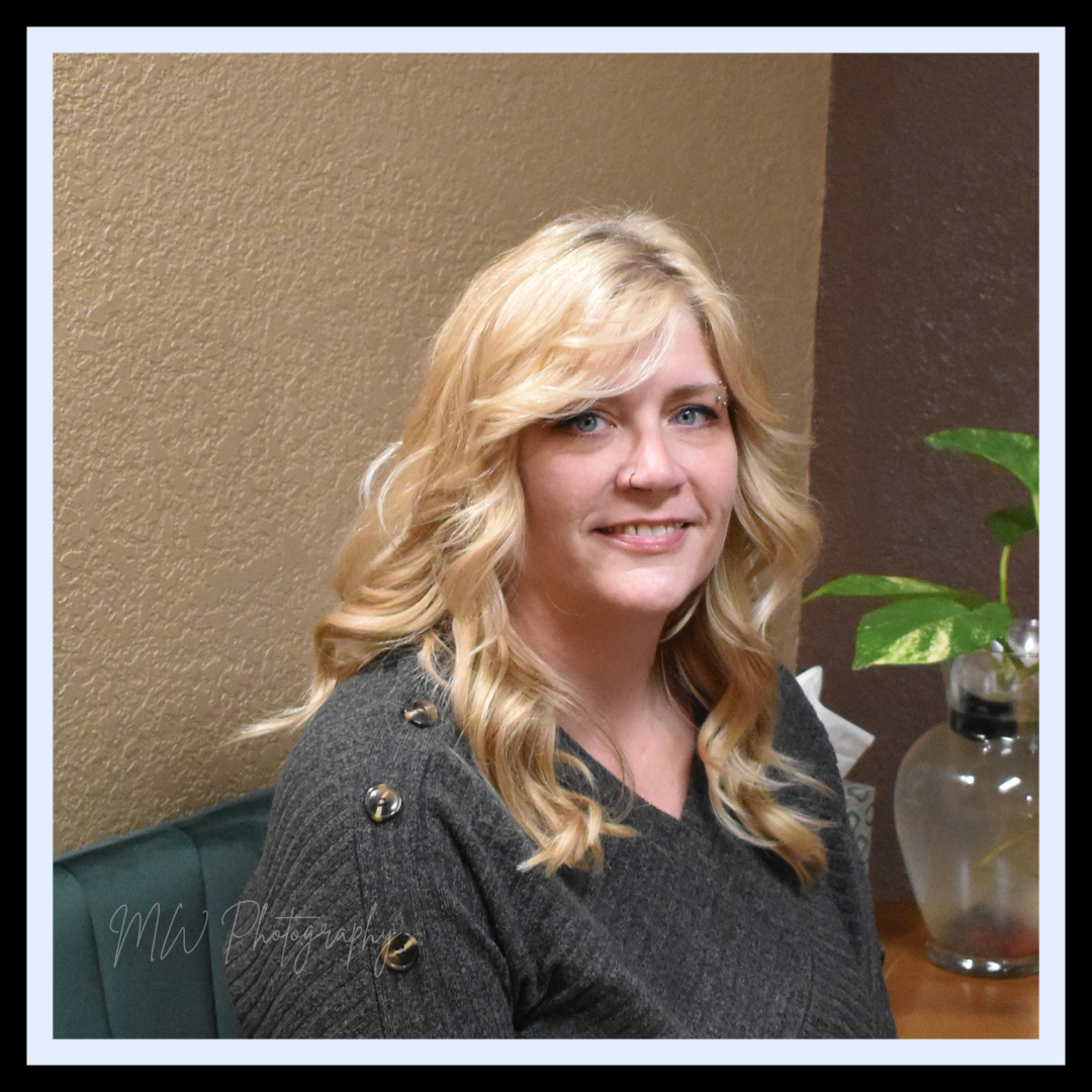 Headquarter's & Co Salon & Spa in Reedsburg, WI