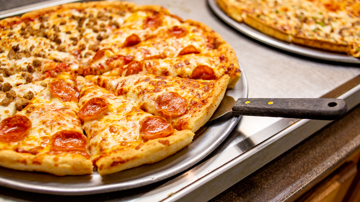 Village Pizza in Hazlehurst, GA