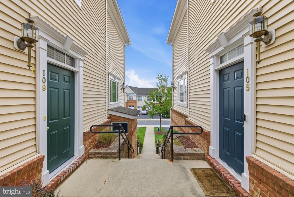 Debra McElroy, Realtor in Occoquan, VA (2)